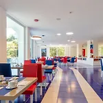 Metropole 4*