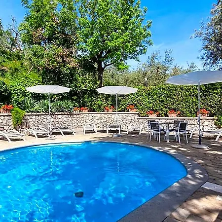 Metropole 4* سورينتو