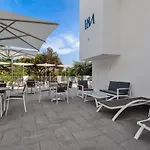 Metropole 4*