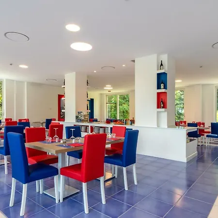 Metropole 3* Sorrento