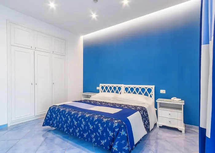 Metropole Hotel Península Sorrentina